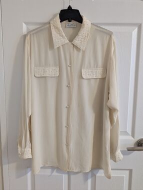 Pursuits Vintage Chic 100% Silk Cream Pearl Embellished Blouse Old Money